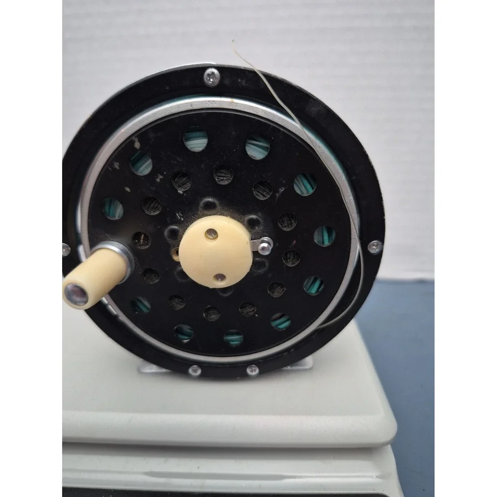 Herters Model 358 Fly Fishing Reel